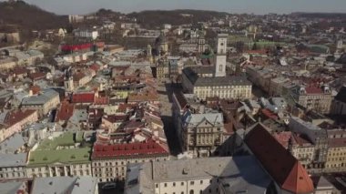 Central City Hall, Lviv 'in turizm merkezi.
