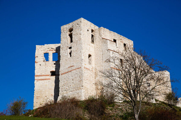 KAZIMIERZ DOLNY, POLAND - 30 OCTOBER 2019: Ruins of the medieval royal castle in Kazimierz Dolny on Vistula River, Poland