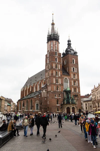 Cracovia Polonia Octubre 2018 Santa María Iglesia Católica Kosciol Mariacki — Foto de Stock