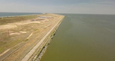 Karadeniz kıyısındaki Tuzly Estuary Ulusal Doğa Parkı, Ukrayna