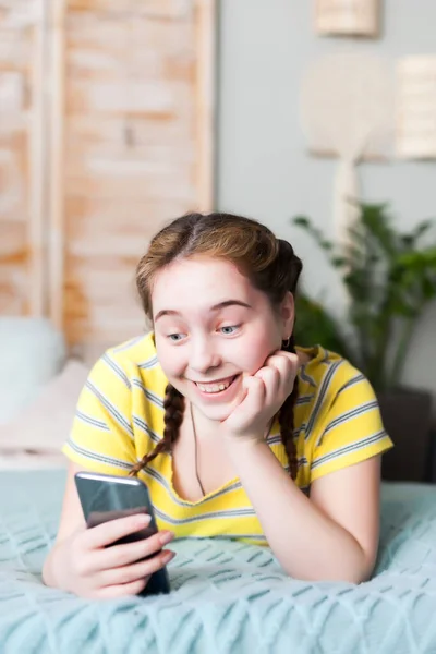 Portrait Teenager Bed Mobile Home — Stock Photo, Image