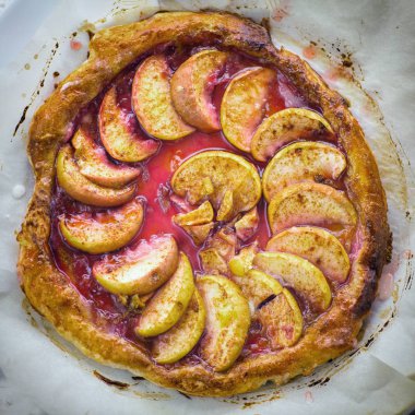 ev yapımı elma kek