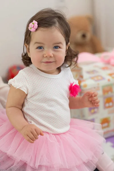 Niedliches Baby Mädchen 1 Jahr — Stockfoto