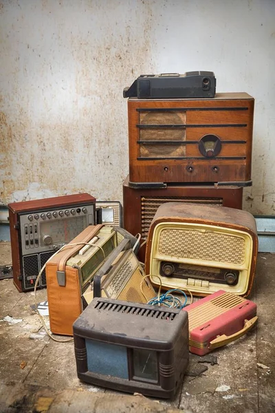 Vecchie radio — Foto Stock