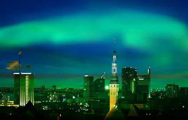 Αφηρημένη πράσινη απεικόνιση με cityscape του Ταλίν στο ηλιοβασίλεμα — Διανυσματικό Αρχείο