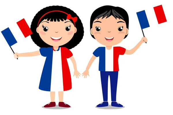 Crianças sorridentes, menino e menina, segurando uma bandeira da França isolada no fundo branco . — Vetor de Stock