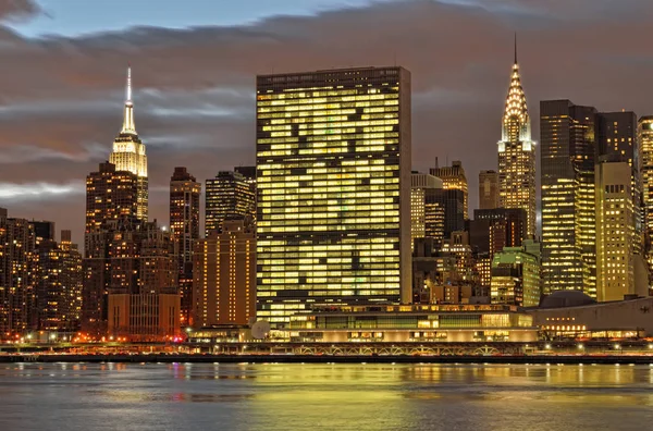 Manhattan Geceleri gökyüzü.