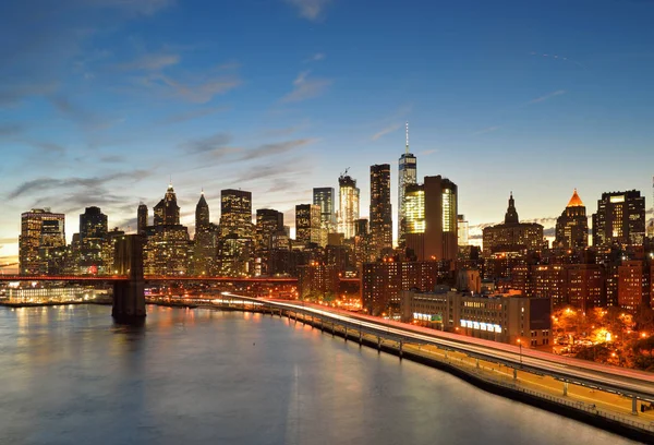 Manhattan al tramonto. — Foto Stock