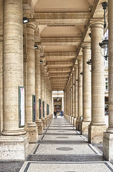 Colonnade van Palais Royal. — Stockfoto