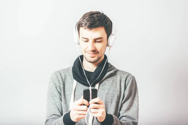 Hombre Auriculares Con Tableta — Foto de Stock