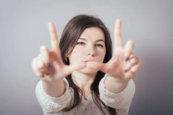 Meisje Maakt Een Frame Armen — Stockfoto