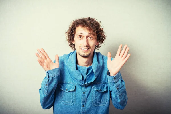 Ne seçeceğimi bilmiyorum.