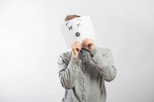 Young Man Standing Cardboard His Head Dead Face — Stock Photo, Image