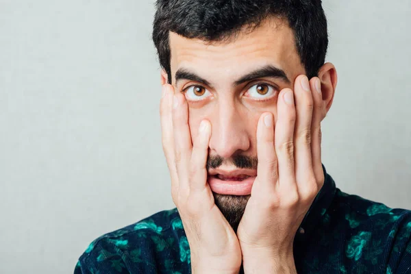 Retrato Homem Pensante Com Barba — Fotografia de Stock