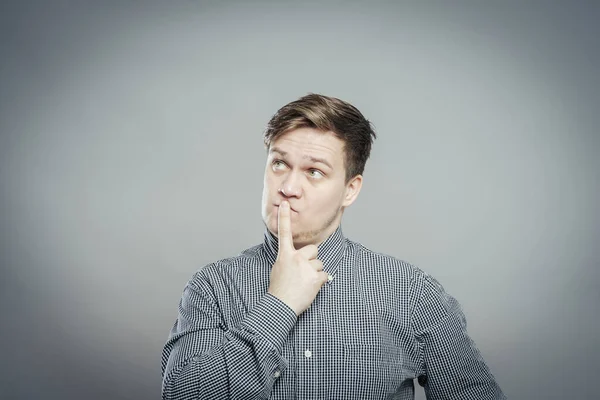 Jong Casual Man Denken — Stockfoto