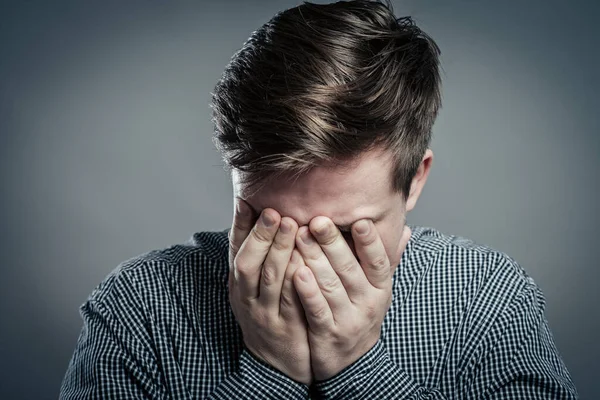 Portrait Young Man His Hand His Eyes — Stock Photo, Image