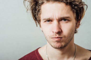 Bir adamın portresi.