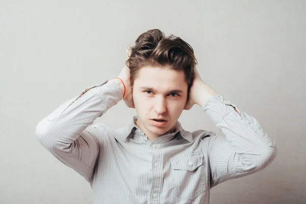 Joven Muestra Que Quiere Escuchar Dedos Sus Oídos —  Fotos de Stock