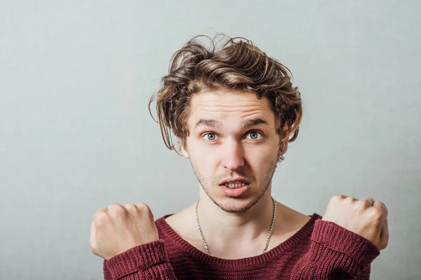 Man Shows His Fists Angry Gray Background — Stock Photo, Image