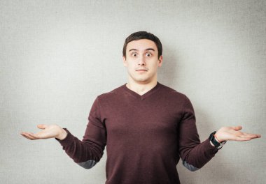 Ne seçeceğimi bilmiyorum.