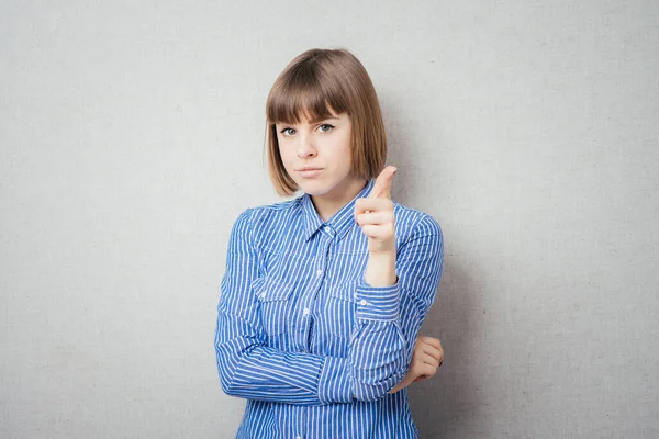 Mujer Apuntando Hacia Adelante Aislado — Foto de Stock