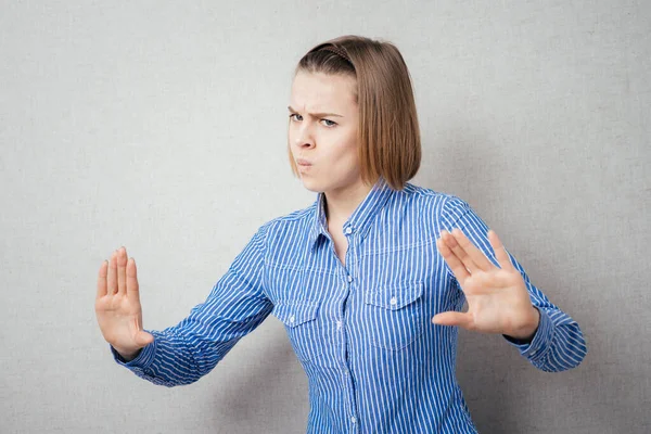 Jong Meisje Tonen Stop — Stockfoto