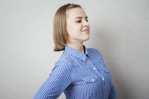 Jong Meisje Staan Trots — Stockfoto