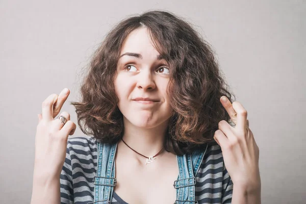 Vrouw Kruiste Haar Vingers Voor Geluk Doe Een Wens Een — Stockfoto