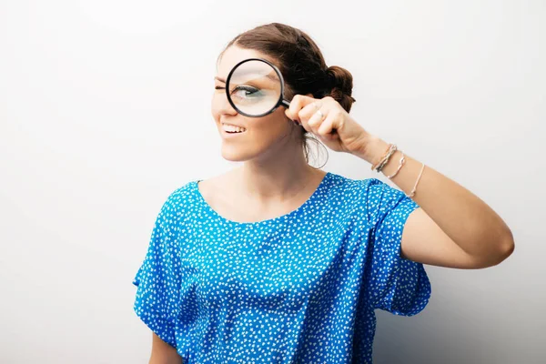 Girl Looking Magnifying Glass — Stock Photo, Image