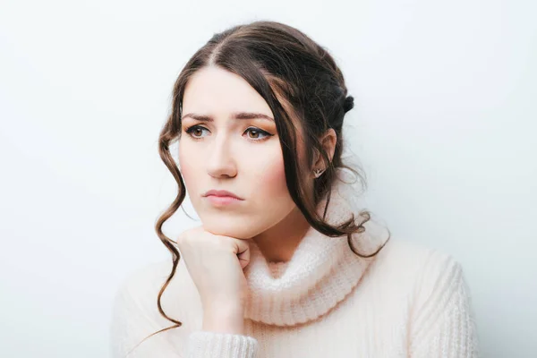 Beautiful Young Attractive Woman Holding Her Chin — Stock Photo, Image