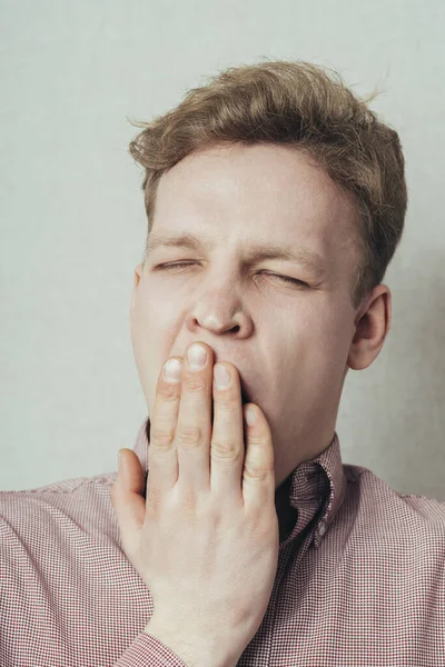 Young Man Posing Studio — Stock Photo, Image