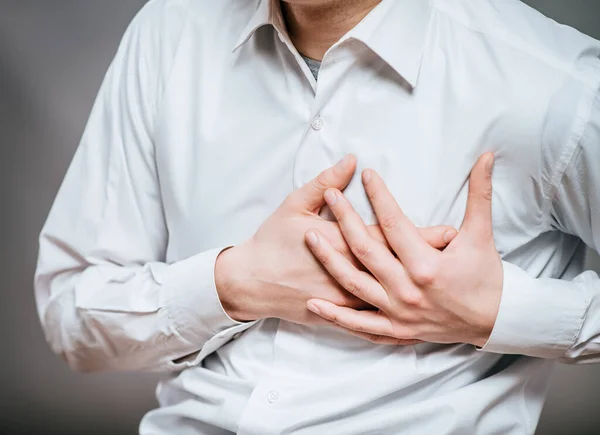 Empresario Con Ataque Corazón Aislado —  Fotos de Stock