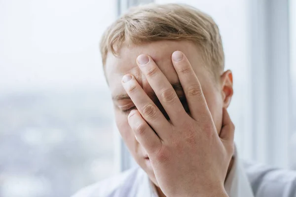 Business Man Headache Very Stressed Hand Face — Stock Photo, Image