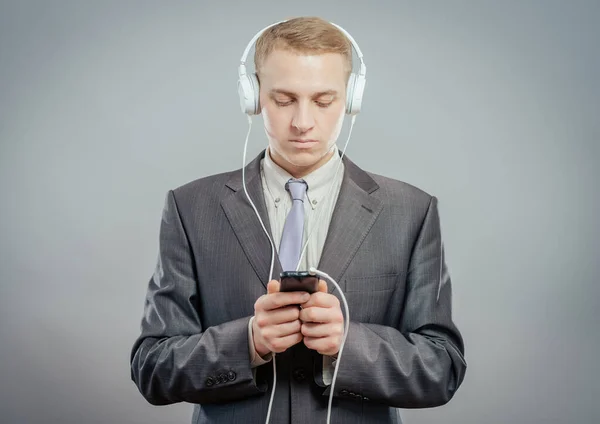 Man Wearing Suit Listening Music Phone — Stock Photo, Image