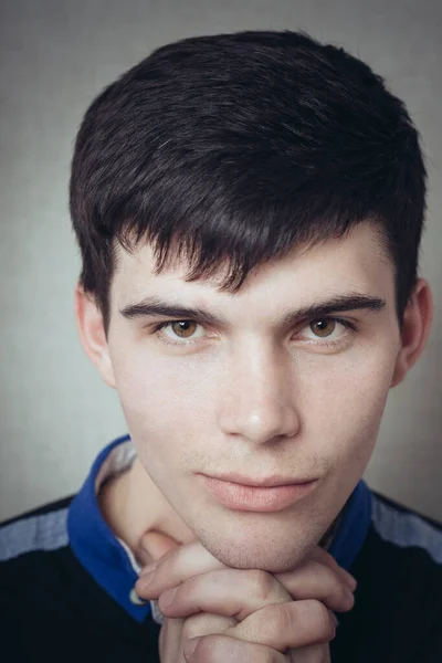 Portrét Mladého Muže — Stock fotografie