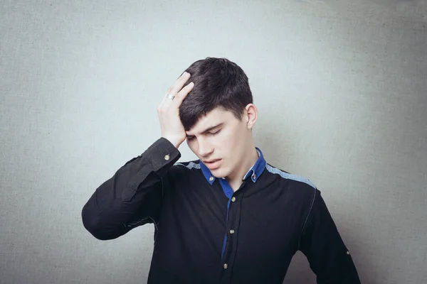 Joven Posando Estudio — Foto de Stock