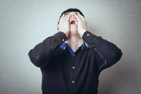 Manos Cara Llorando Hombre Sobre Fondo Gris — Foto de Stock