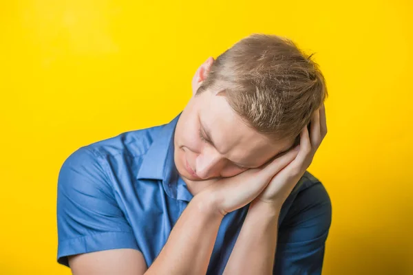 Young Man Blue Shirt Yellow Background Wanted Sleep Closed Eyes — Stock Photo, Image