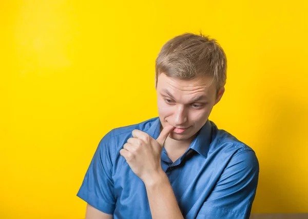 Man Thinking Very Hard Absolutely Sure What Does Want What — Stock Photo, Image