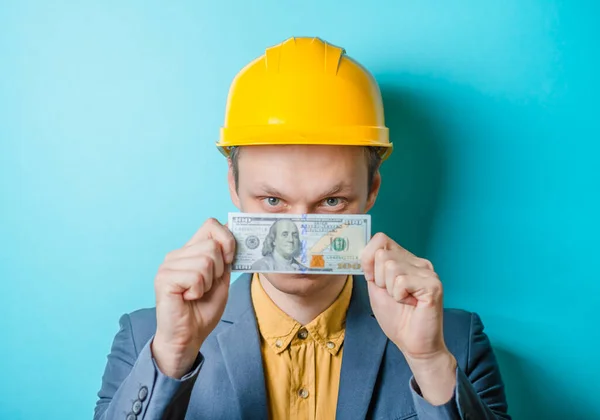 Young Man Engineer Money — Stock Photo, Image