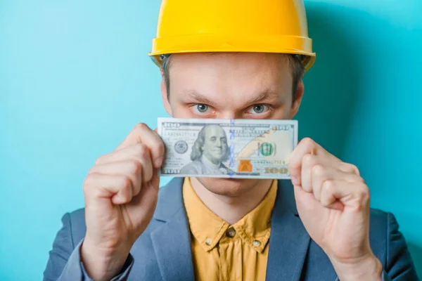 Young Man Engineer Money — Stock Photo, Image