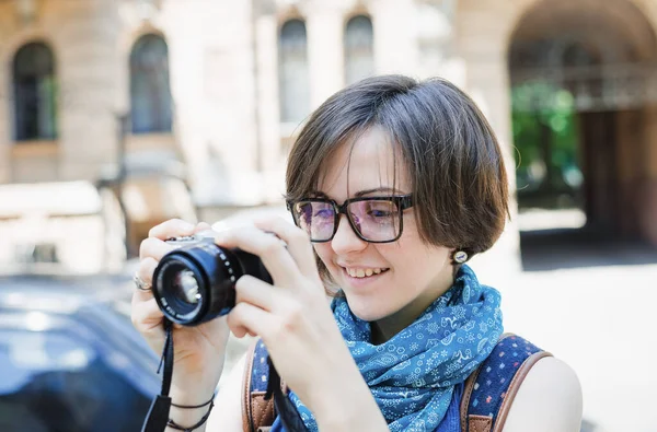 Junge Mädchen Fotografiert Nahaufnahme — Stockfoto