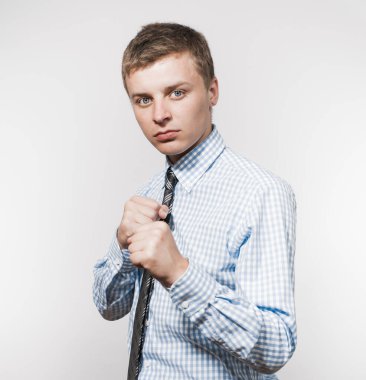 Stüdyo geçmişine karşı öfkeli iş adamı