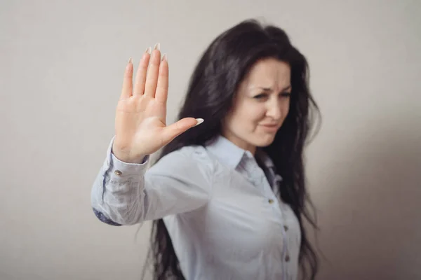 Mujer Mostrando Una Parada Puede Ser Tiempo Espera Sobre Fondo — Foto de Stock