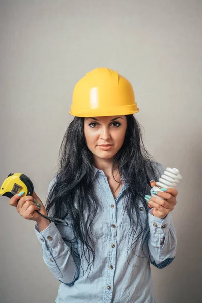 Menina Capacete Com Fita Métrica — Fotografia de Stock