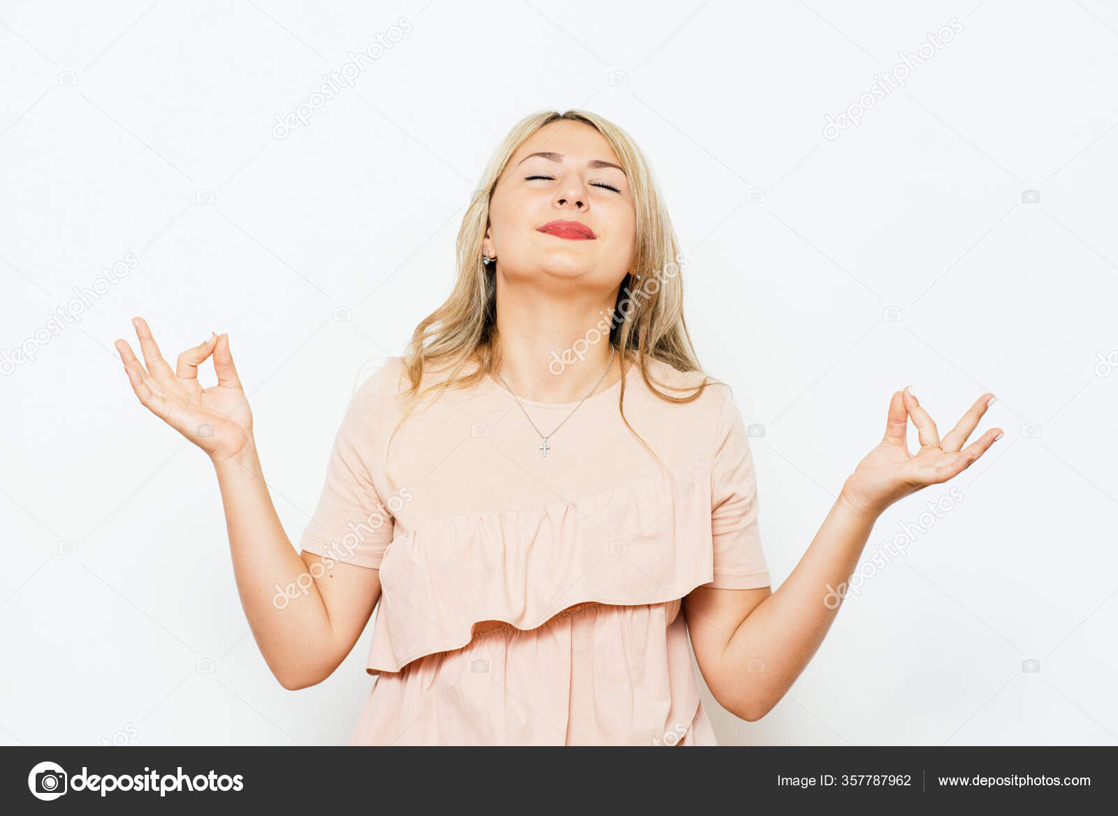 Portrait Woman Eyes Closed Meditation — Stock Photo © file404 357787962