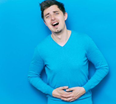 Erkeklerde mide ağrısı