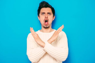 Erkeklerin öfkesiyle hareket etmeyi bırak.