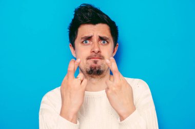 Adam şans diliyor. İyi şanslar, Hope.