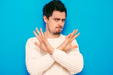 Erkeklerin öfkesiyle hareket etmeyi bırak.